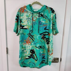 YININF All Over Graphic Design Hooded T-shirt Size 2XL